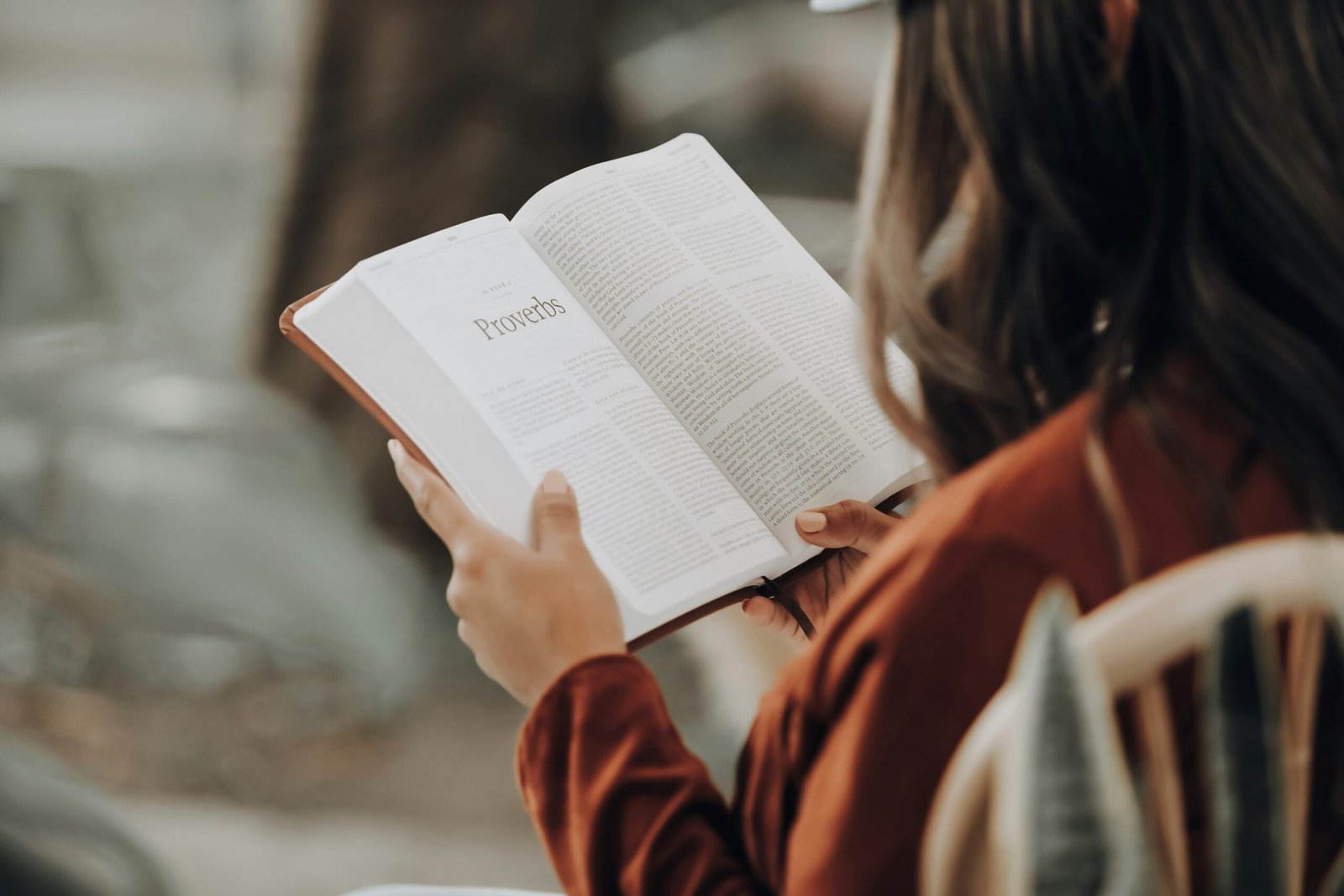 Master IELTS Reading: Band 9 Strategies & Real Practice Tests